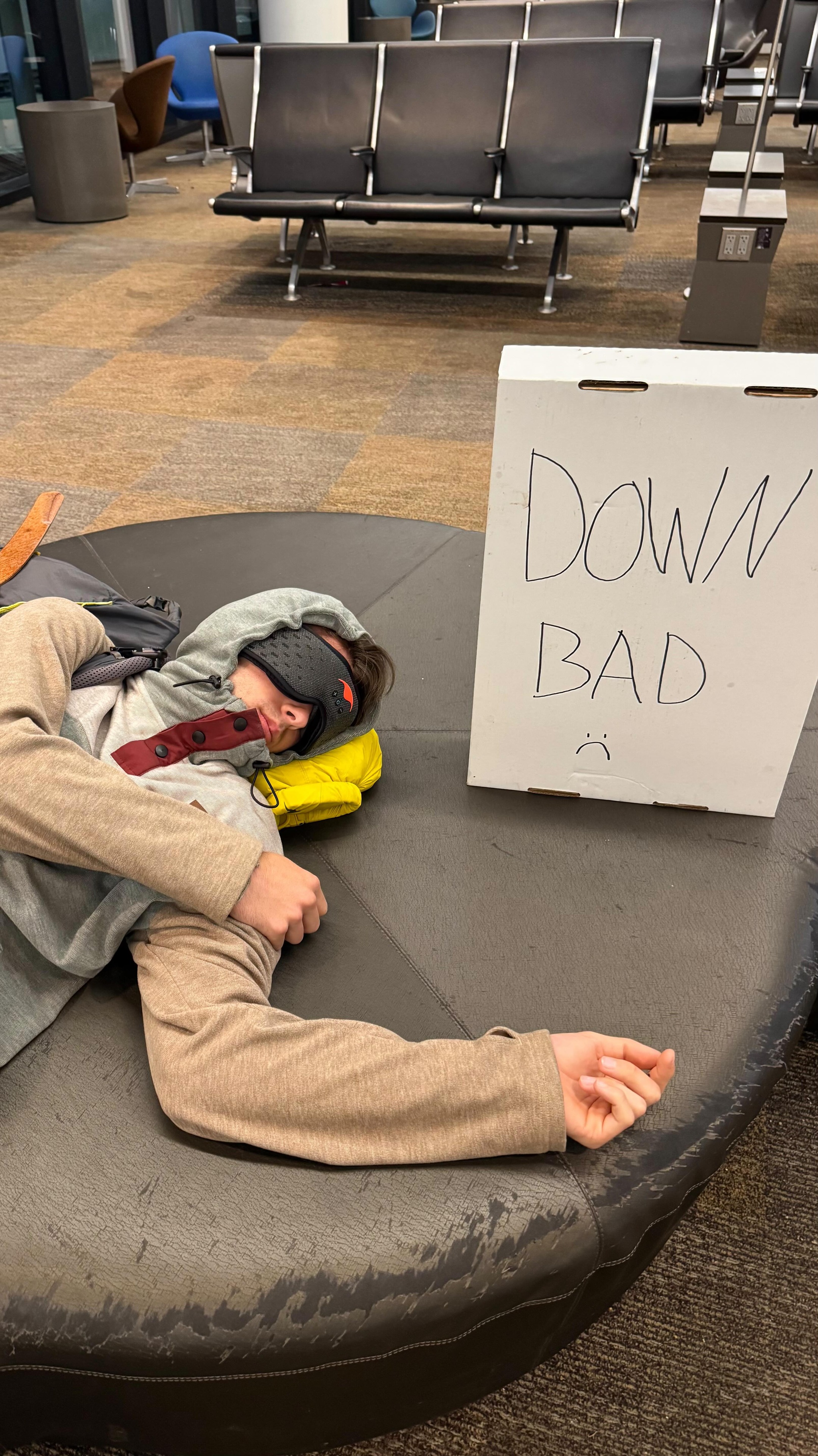 Wait for it…

Some say I missed my flight. I say I’m first in line for the next one😏

Thank you @mantasleep for getting me through the night💤Use code LUKEBOSWORTH for 10% off.

#travel #explore #adventure #livingthedream