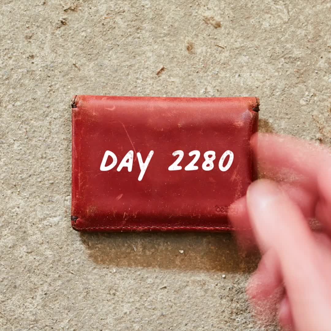 Start your own slim wallet journey.