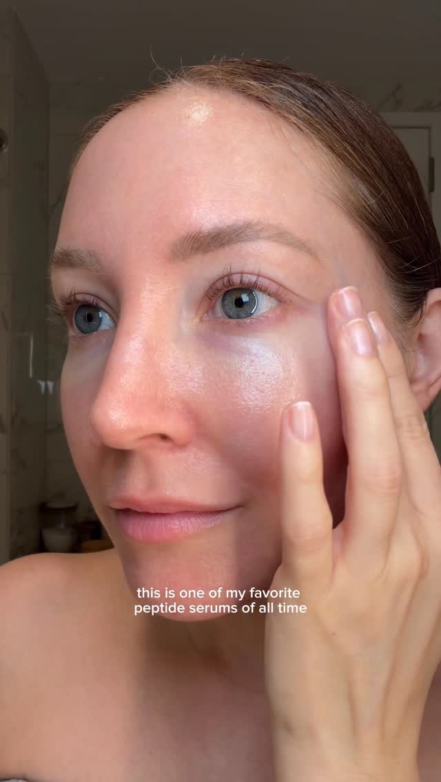 @officialmedik8 Liquid Peptides Advanced MP is one of the best peptide serums out there. I’ve used multiple bottles of this since it came out and can’t recommend it enough! Get it at www.medik8.us #medik8partner #peptide