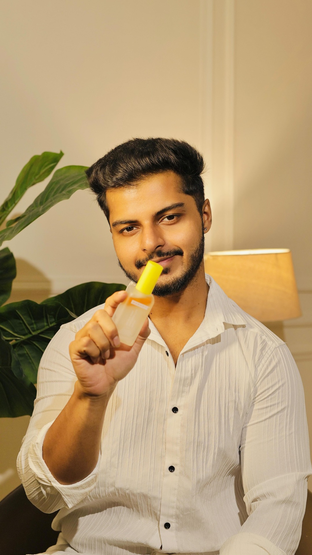 Hype nahi… real results 💯
Skin looks brighter, smoother & healthier ✨
Wait for the before/after 👀
Comment “GLOW” for link 📩
•
•
•
#skincare #skincareindia #menskincare #serum #glowup
•
•
{ glowingskin skincareroutine bef