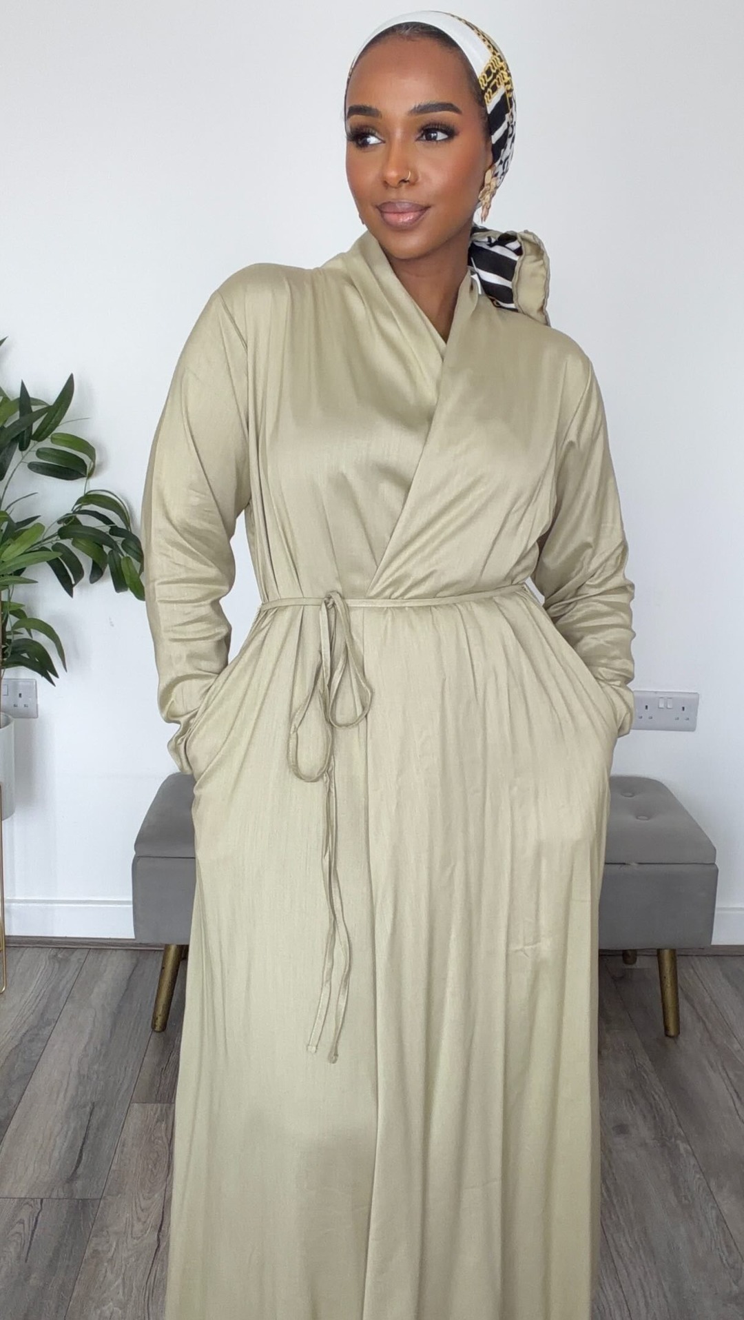 These are some of @aabcollection SS26 collection and I am obsessed 🤩 
Such an amazing quality 🤍
.
Use code MS_IMANII for some 💷 off
.
#modestclothing #springsummercollection #aab #ootd #modestwear