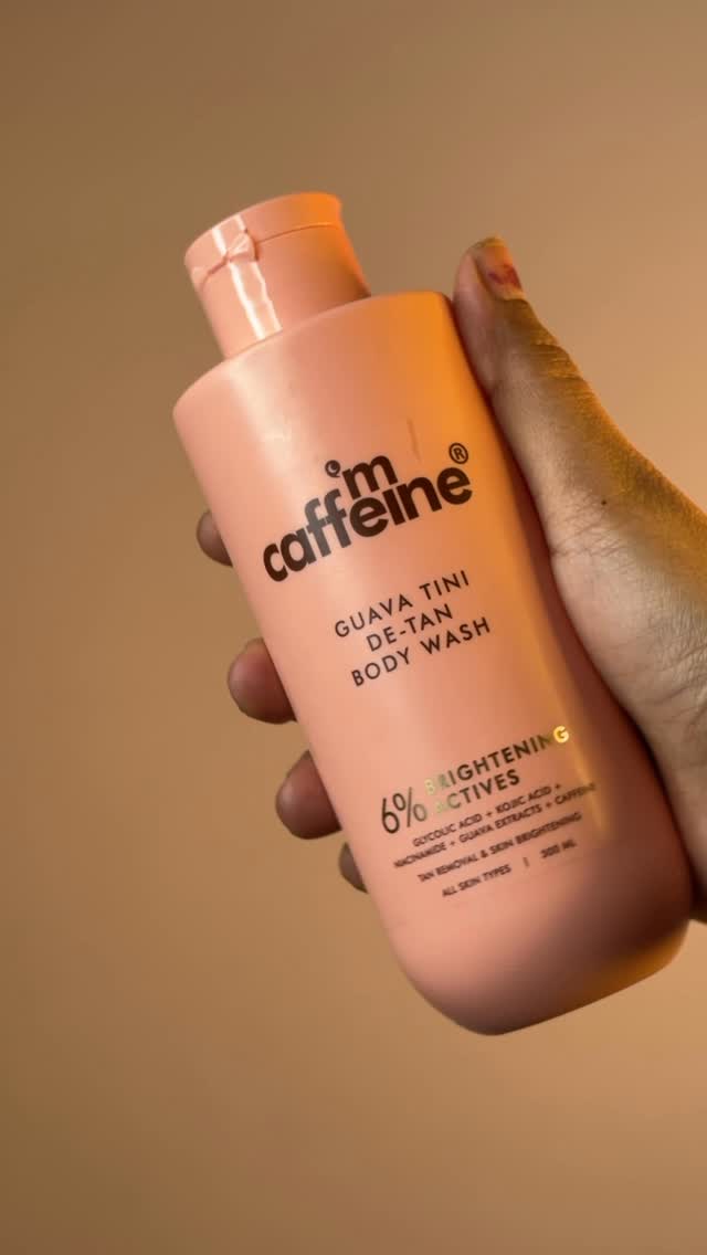 Say goodbye to stubborn tan and dullness. This Guava Tini body wash is a total game changer for your shower routine. It packs the perfect punch of caffeine and guava to brighten your skin while keeping it super smooth. I