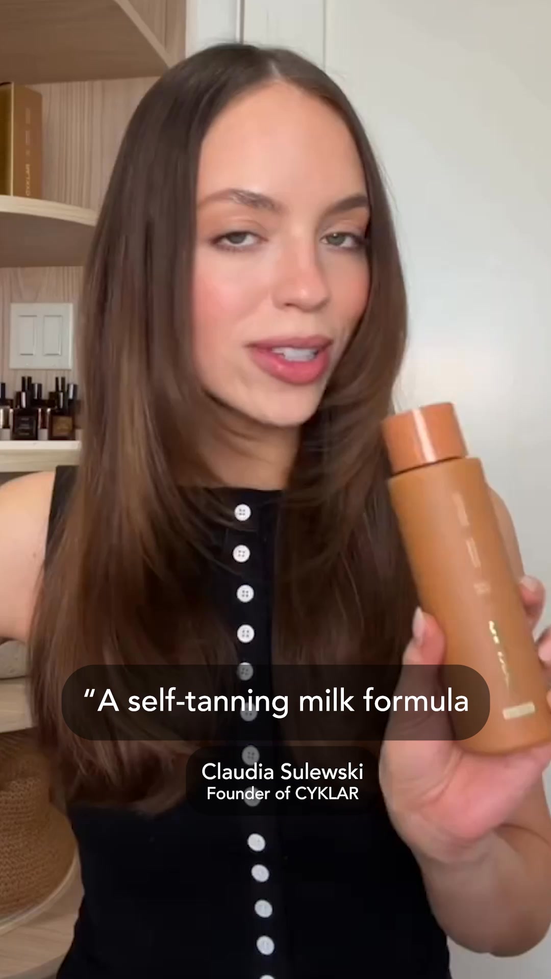 Self-Tanning Milky Essence