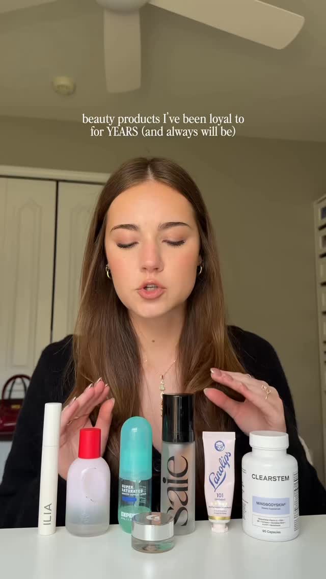 When Hannah talks, we listen 🧑‍💻 The 101 Ointment loyalty is real!

@theglownarrative