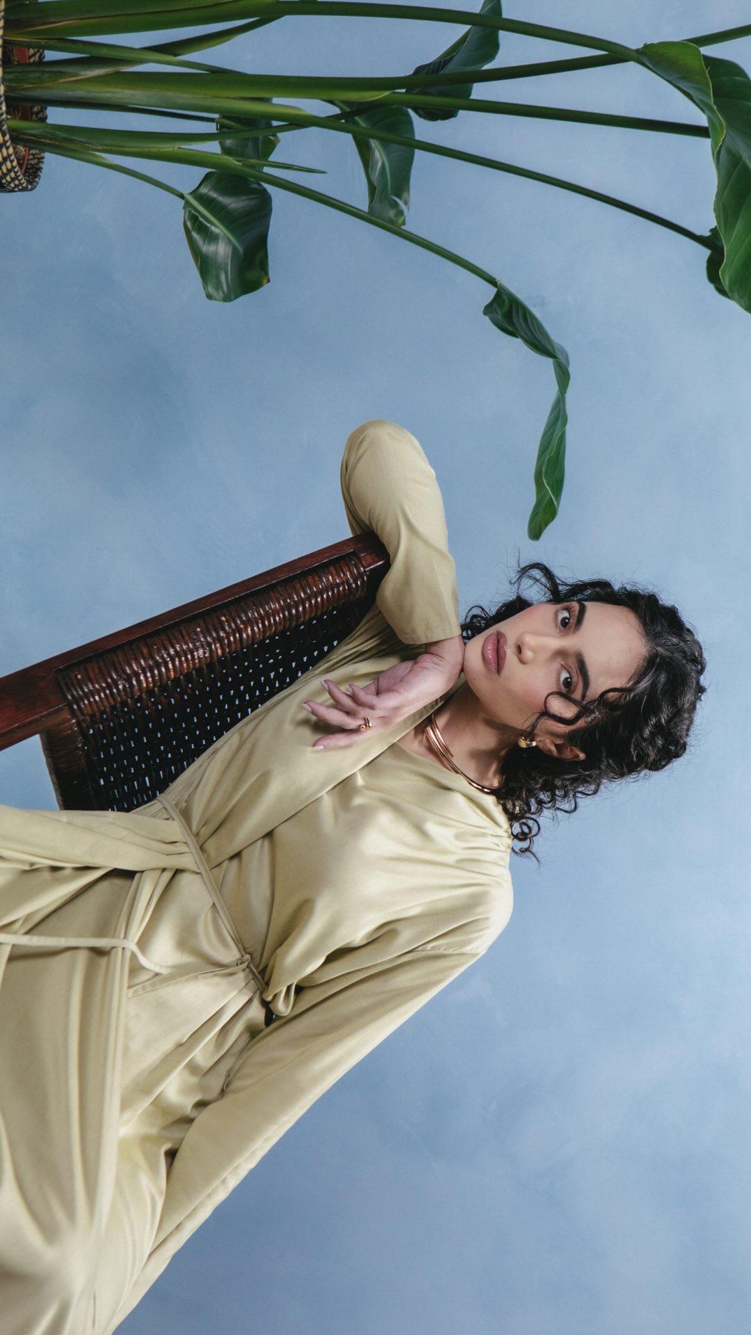 Your Eid look, elevated— meet our Wrap Abaya Cava.