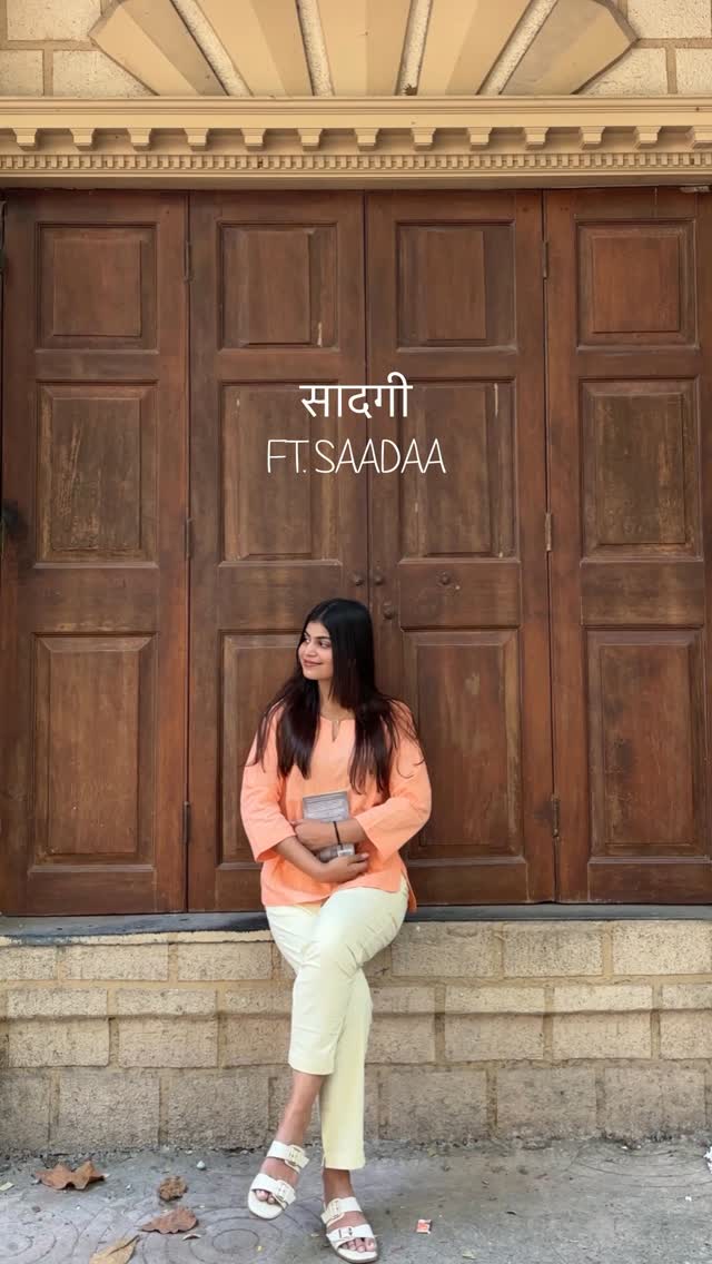 To me, Saadgi is the kind of simplicity that doesn’t shout for attention, yet leaves a lasting impression. 
It’s in the way a dupatta drapes effortlessly, the calm in muted tones, and the grace that speaks without words.
