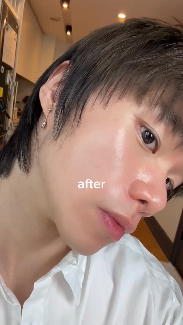 don’t suffer the PDRN clinic treatment pain like me, try @officialmedik8 ‘s new vegan Exo-PDRN Prismatic+ #Medik8Partner