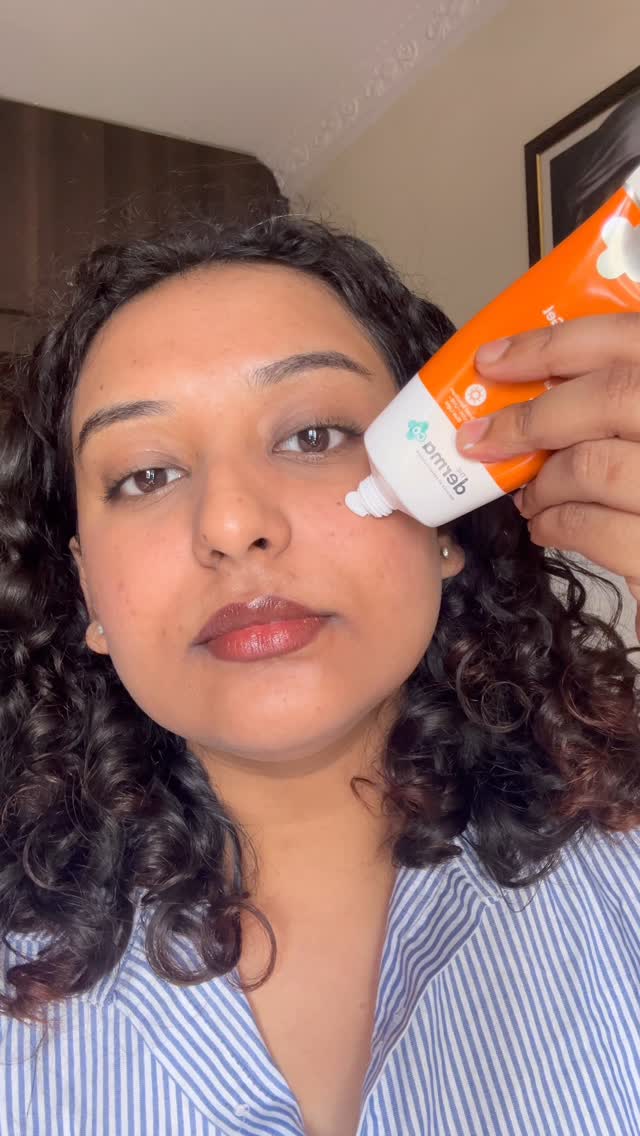 ✨ Sunscreen for your summers ✨

This is such a  great and light weight sunscreen, it easily blends into my skin, has no white cast or no breakouts . One sunscreen that checks all the boxes !!!!!

(Sunscreen, aqua gel sun