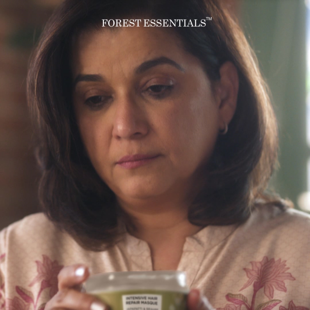 Good hair takes time. Nourish it with Japapatti & Brahmi.