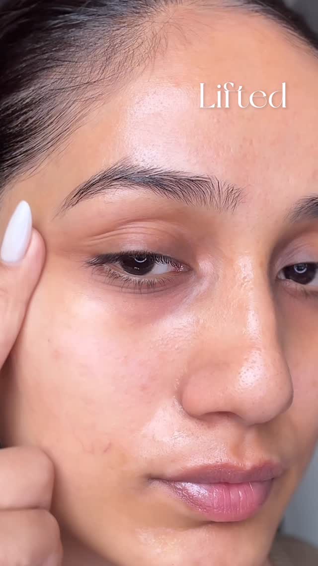Comment down for 🔗 

@consciouschemistindia 6 Peptide Complex collagen Booster instantly plumps and hydrates your skin !! Also boosts collagen for youthful skin🫶

#skincare #consiouschemist #serum