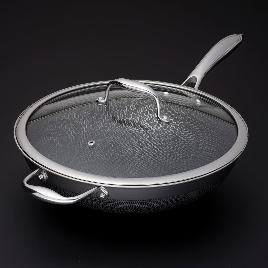Ready to continue upgrading your kitchen with the cookware you know and love? 🔥

HexClad's kitchenware performs just as good as it looks. Shop now to find the next addition to your collection! 🙌