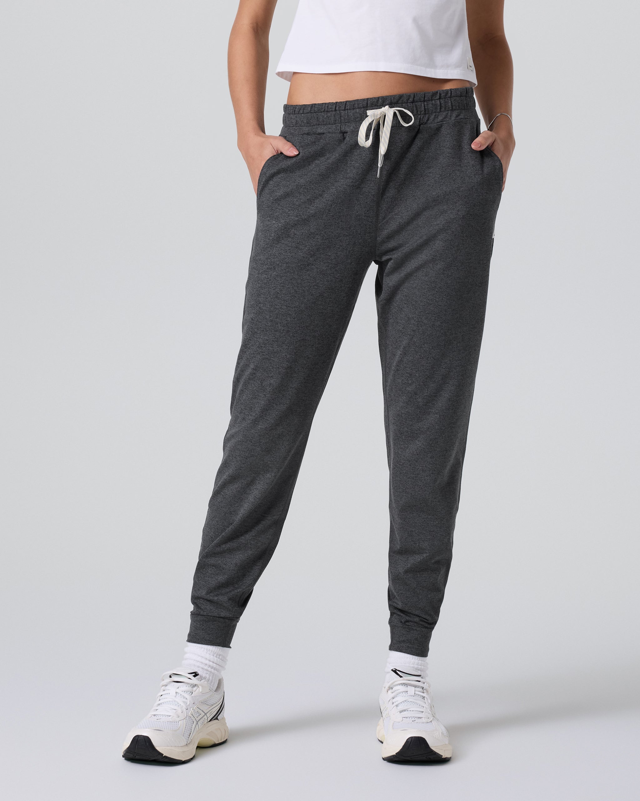 Find your next go-to outfit at Vuori, where performance meets comfort.