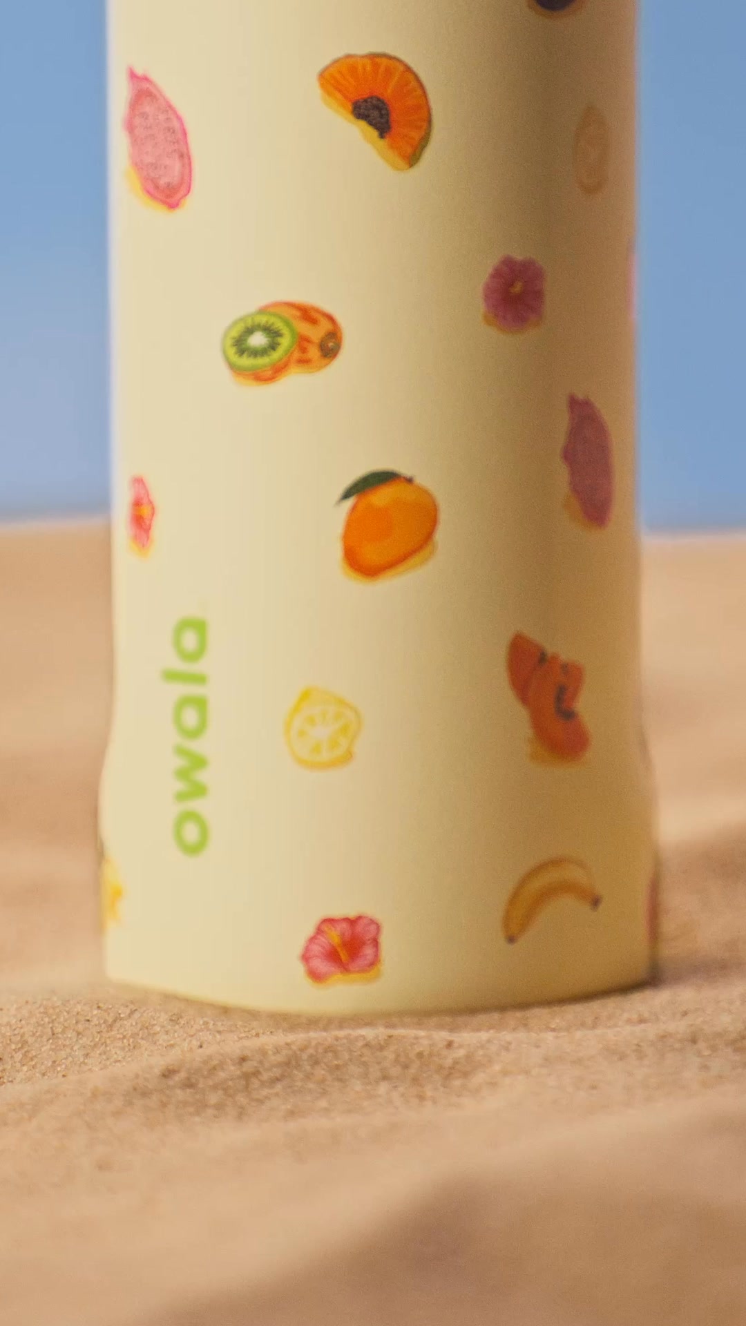 Maybe we’re just passionate about passion fruit, but this tropical fruit-covered bottle is exactly what we were craving. Just Ripe is the perfect pairing for any beach day.