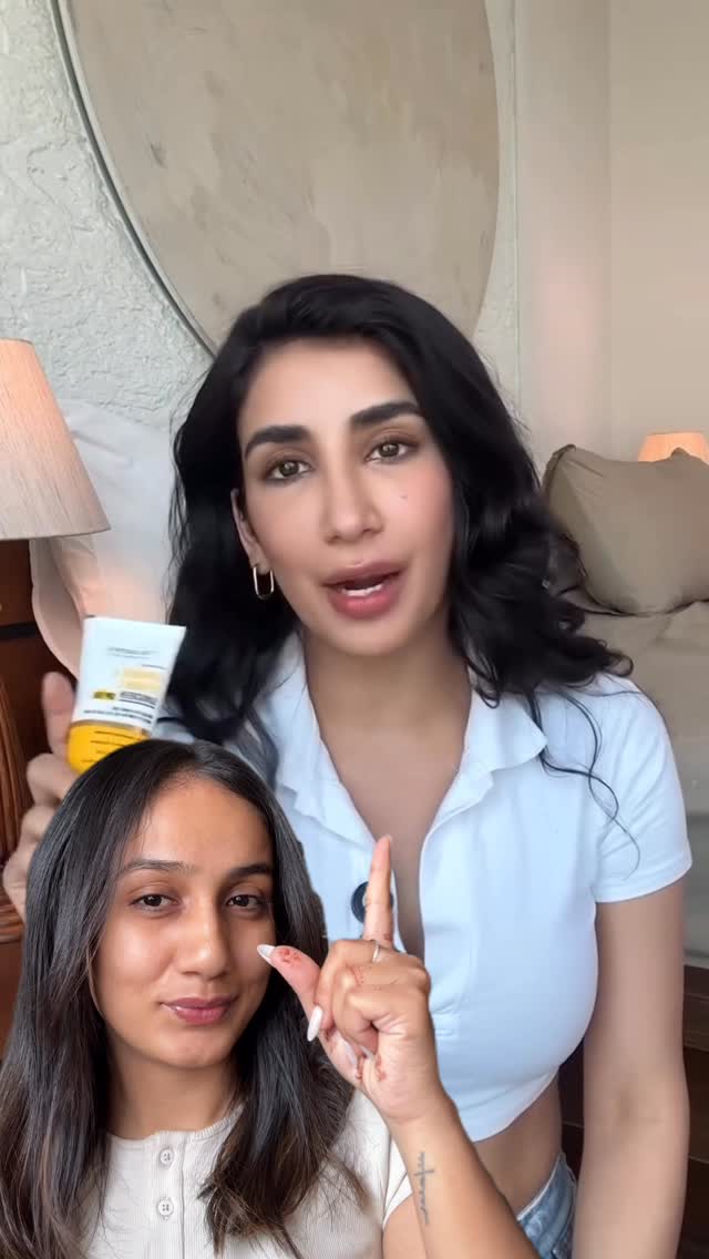 Wear sunscreen. Every. Single. Day ☀️

Using Dr Sheth’s Ceramide & Vitamin C Sunscreen
SPF 50+ PA++++ - a 2-in-1 sunscreen + moisturizer that blends in seconds, with no white cast and no greasy feel.
@drsheths 

#drsheth