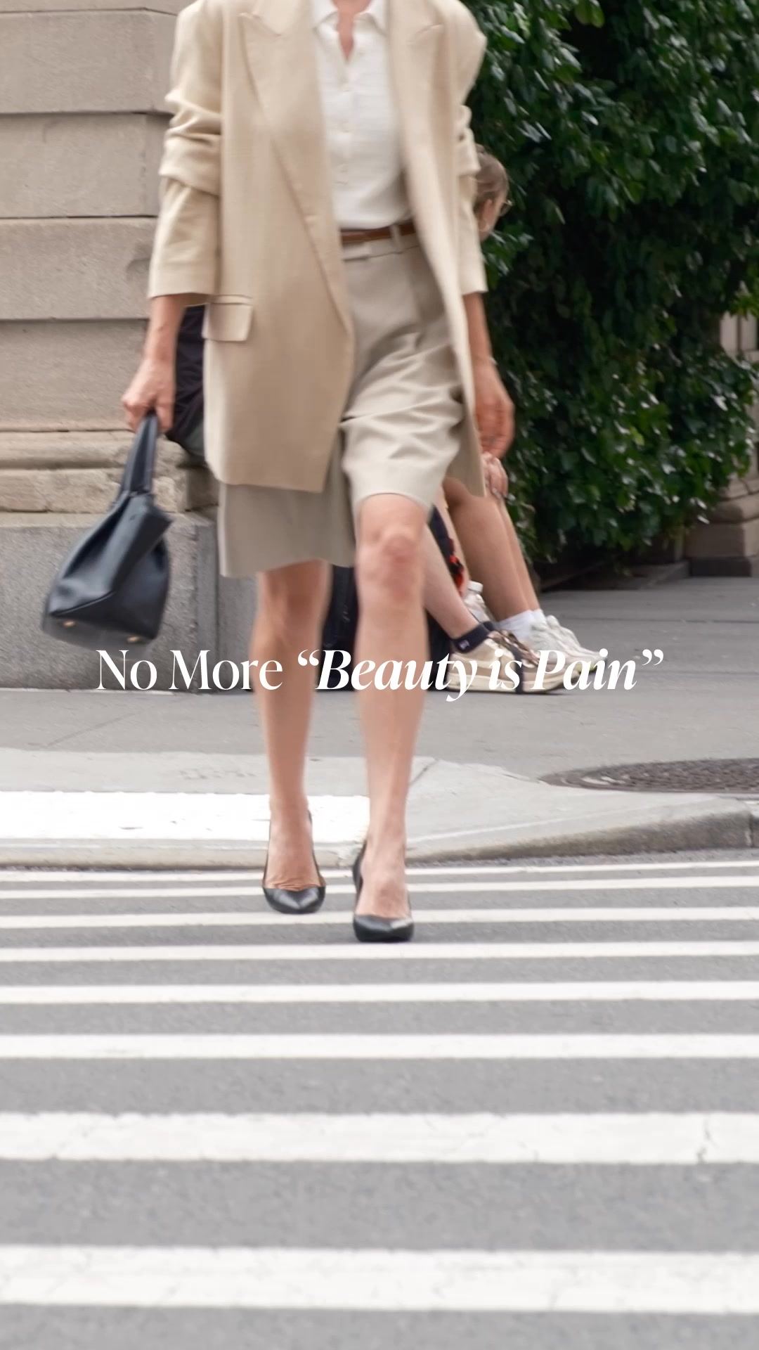 No more “beauty is pain.” Our shoes never make you choose between impeccable style and unbelievable comfort. Use code: PERFECTPUMP100 for $100 off your first pair.
