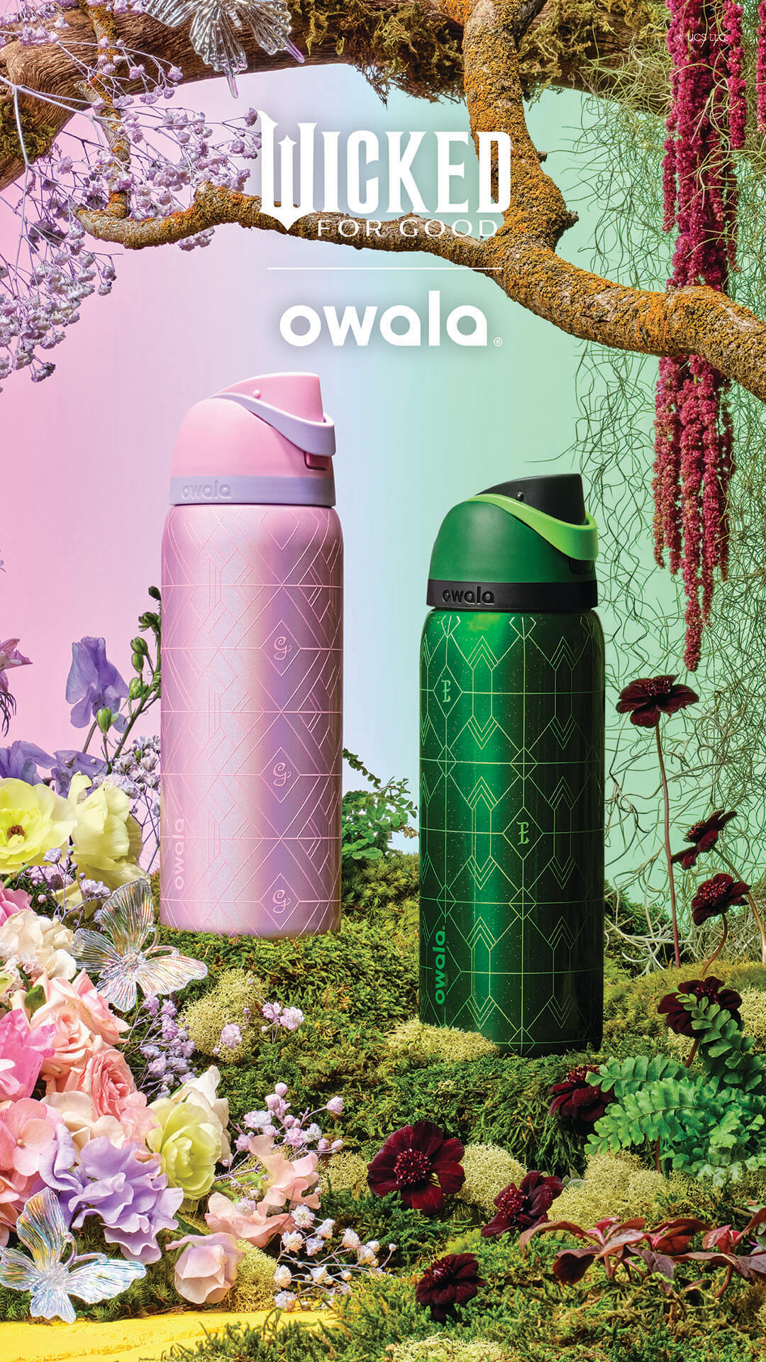 Do you want it pinker, or is fierce and bold more your style? Our Glinda & Elphaba bottles both bring the magic to hydration. Snag these limited edition bottles…just in time for the new movie.