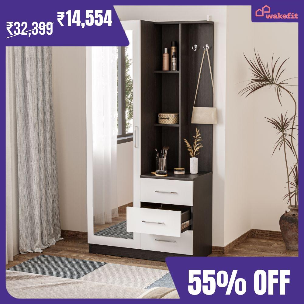 Embrace the no-mess attitude! ✨ Enjoy a clutter-free festive season with our wardrobes, now at upto 45% off!