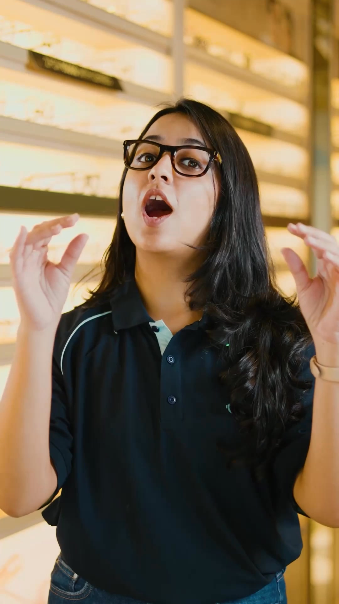 Say goodbye to scratched lenses! 🙌 At Lenskart, you're protected with Free Lens Replacement whenever they get damaged. Stay sharp, stay confident.