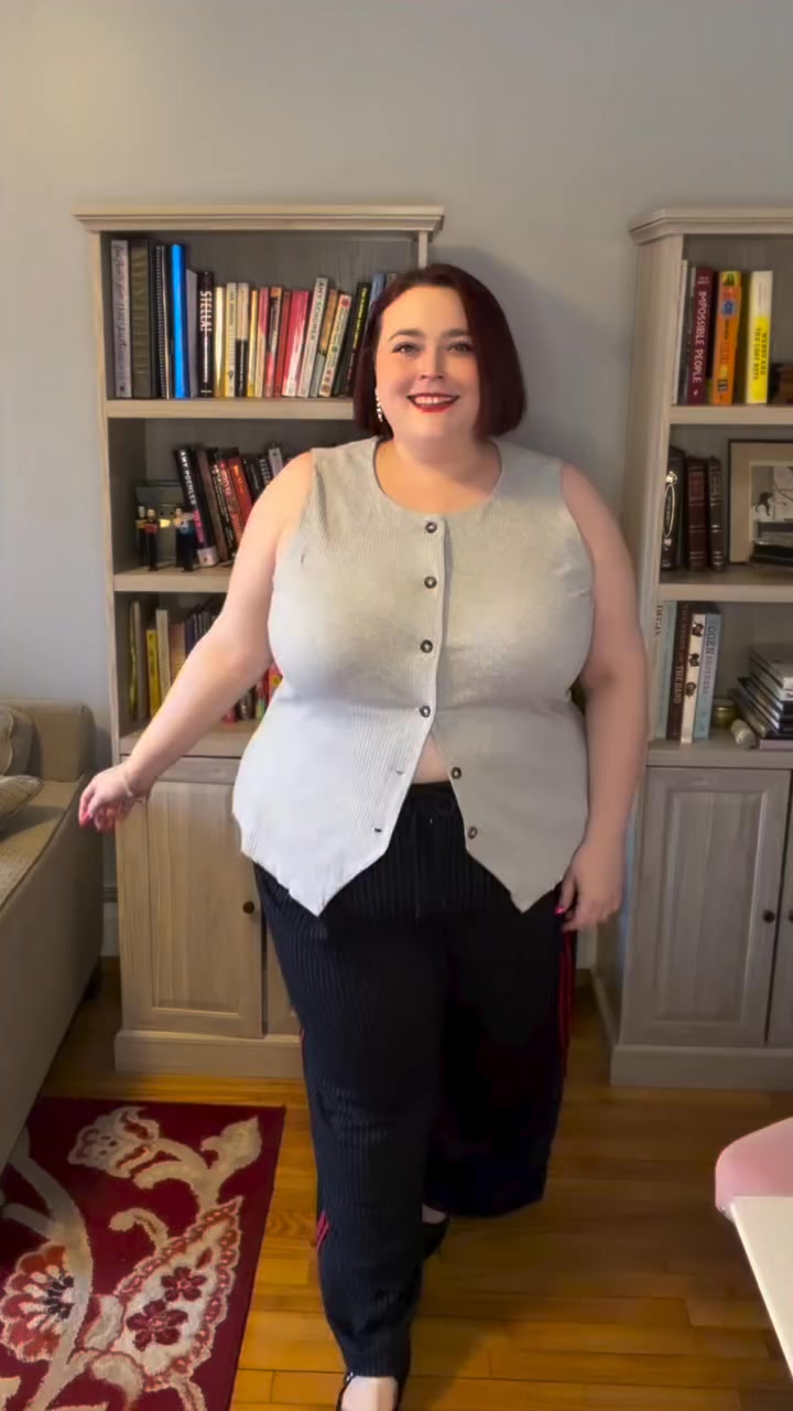 Leave the dusty dressing rooms in the past and have a @stitchfix stylist help you refresh your wardrobe for Spring and beyond. Sign up to get started.