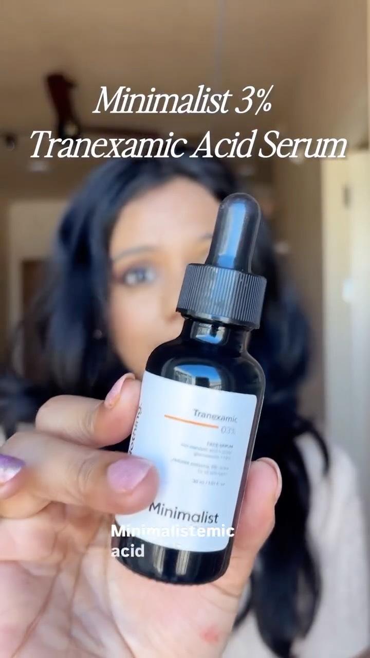 This is the second time I’ve used this serum.

Comment for links🎯

Used it years ago, and I remember it taking time + feeling slightly oily.
This time? Completely different experience.

• Lightweight
• Non-oily
• Layers 