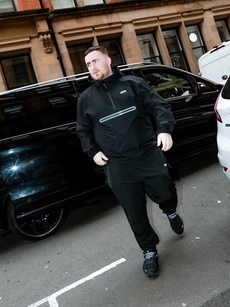 Out and about🫡 @boohoomanofficial