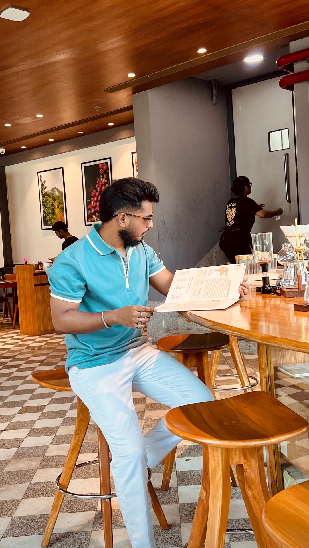 Snitch Polos. Summer Sorted.

Kolkata heat hits different… but your outfit doesn’t have to.
Less sweat, more style — that’s the switch.

#Snitch #SnitchPolos #SummerSorted #KolkataHeat #MenswearIndia StayCoolLookCool