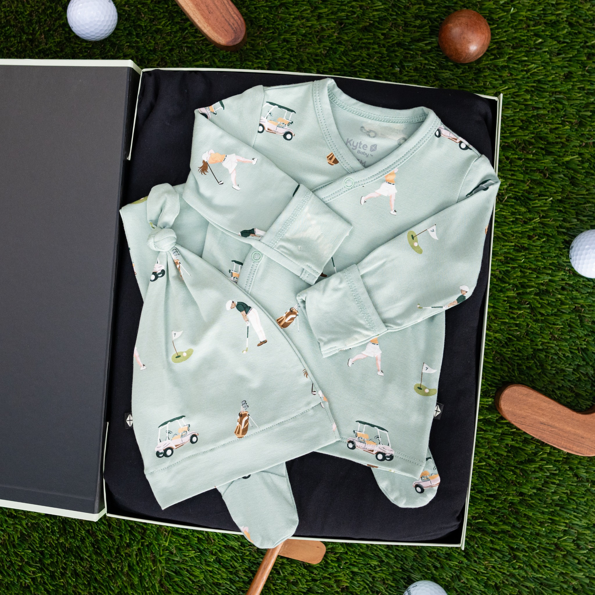 ⛳️  It’s tee time!! Our  fan-favorite collection is back just in time for the season.