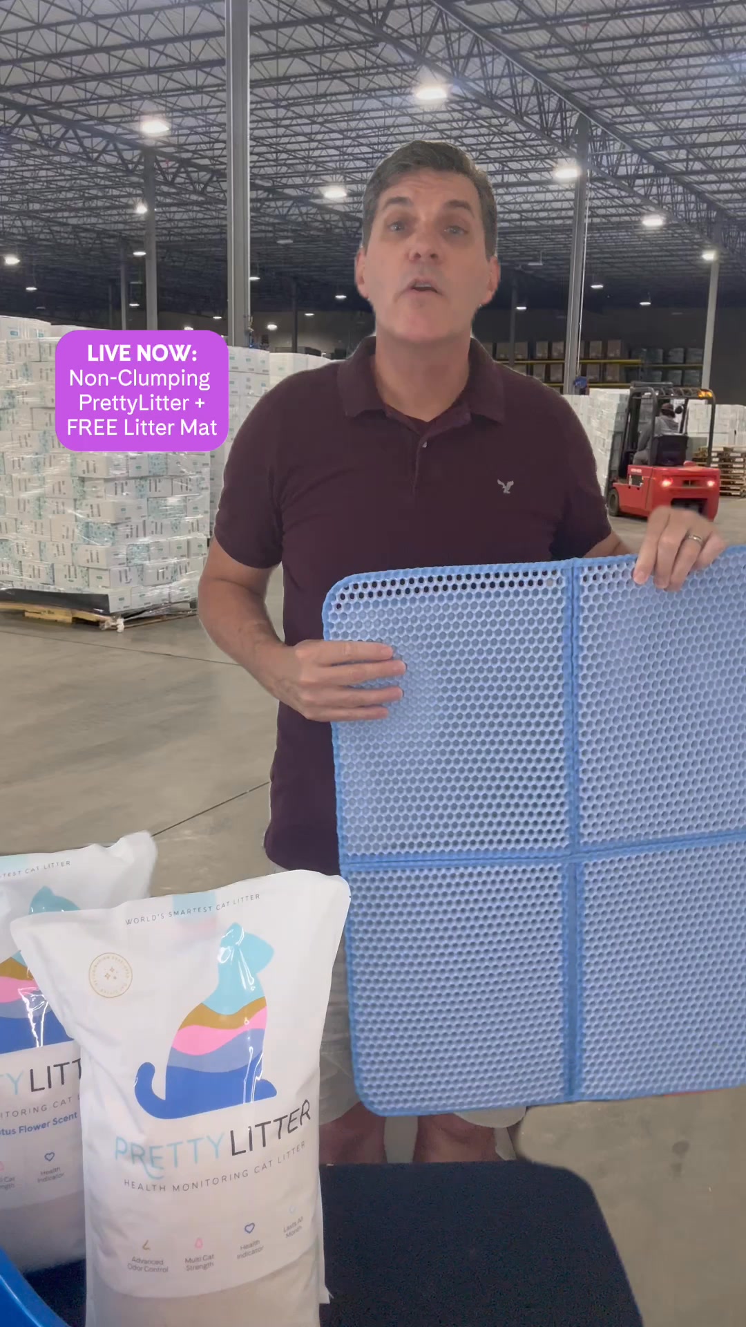Order our color-changing, health-monitoring cat litter today and receive our best-selling Honeycomb litter mat FREE with your purchase!