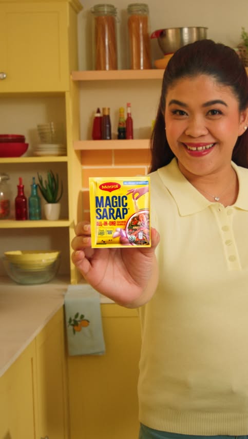 With ALL-IN-ONE MAGGI Magic Sarap, nasa kamay mo ang MAGIC na pasayahin ang pamilya! ​

ALL-IN-ONE sa sangkap, ALL-IN-ONE sa sarap, kaya ALL-IN ang saya nila! ​

Bili na!​

ASC Ref No. N0079P052826M
