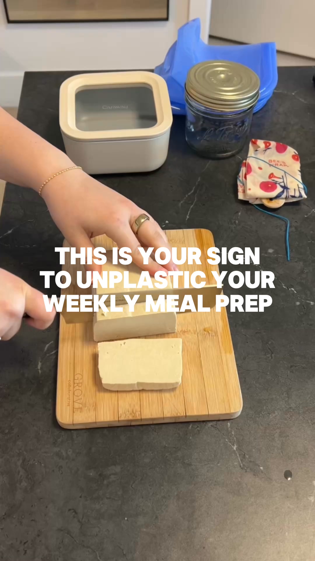 Your kitchen might be your biggest source of plastic exposure. 

From what touches your food to what goes on your skin, daily exposure adds up. The Unplastic Shop helps you make simple swaps where it matters most.