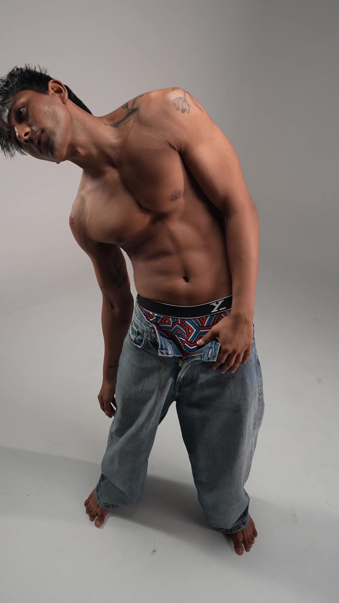 💸 Stock up without breaking the bank - get 5 cotton undies at just ₹999.