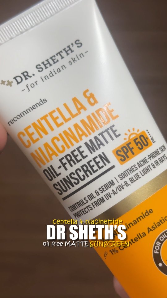Comment "SUN" for links 🔗 
.
.
.
.
#skincare #suntan #sunsceen