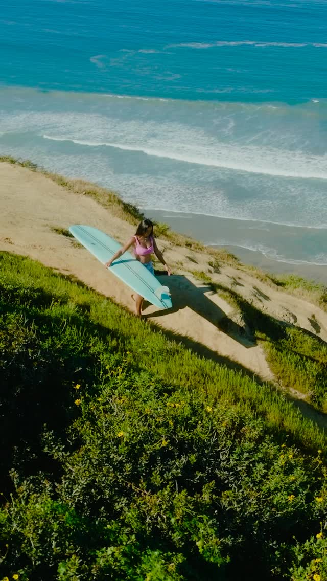 Wetsuit Optional. SPF Required.

My best summer day includes a surfboard, sunny skies, and @coola SPF. No wetsuit, no problem.

#COOLAPartner #COOLA