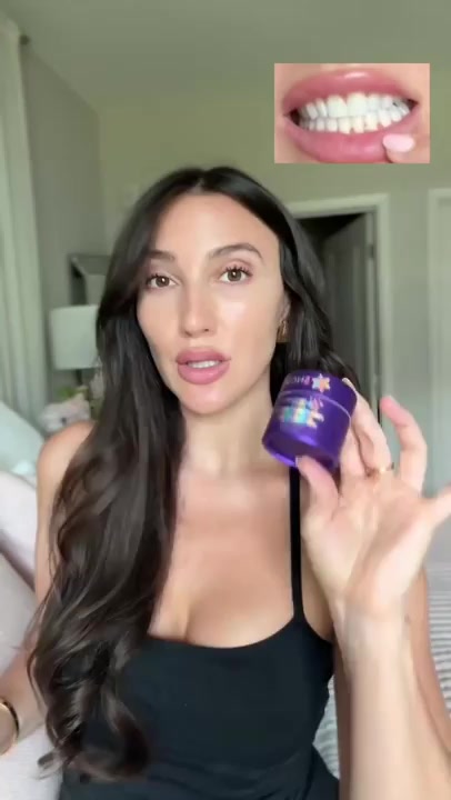 This purple powder is going viral for a reason. 💜 It's like color correcting, but for your teeth. 

SNOW®'s Purple Magic Powder cancels yellow tones on contact, fits into your existing routine, and is peroxide-free so it