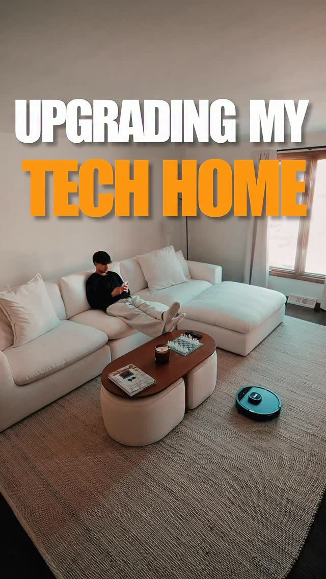 My Newest Home Tech Addition.. The @sharkhome PowerDetect UV Reveal! The perfect all in one cleaning device for my home. Would you add it to yours? 

#SharkPartner #SharkUVReveal #tech #home #clean