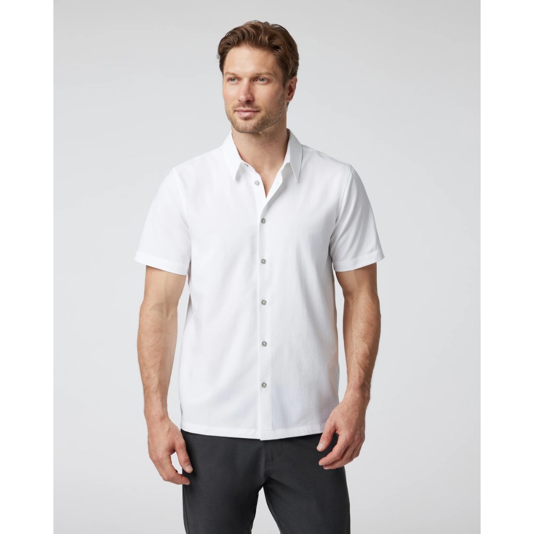 Made to move, with maximum versatility. Vuori makes getting dressed the easiest part of your day.