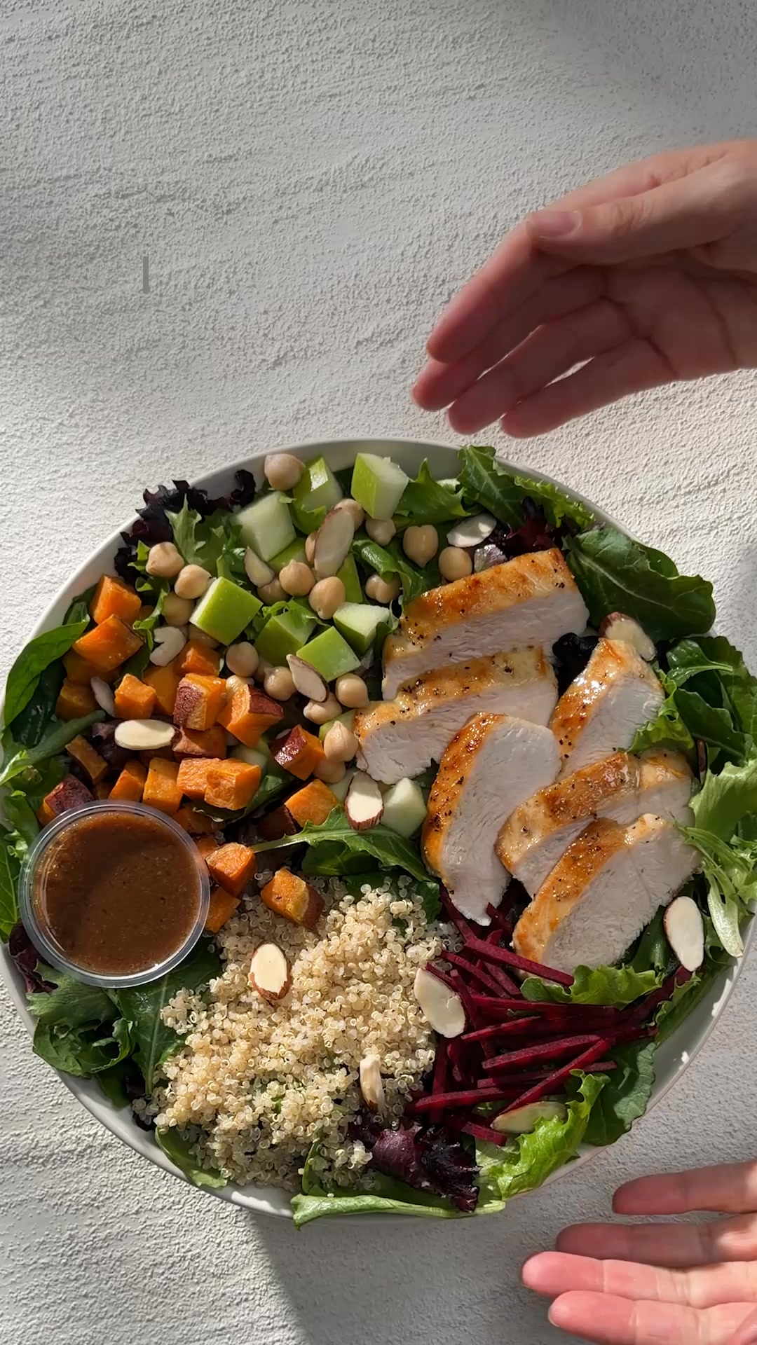 Level up your lunch. New Factor x Sakara salads give you fresh flavor and real protein—with zero compromise.