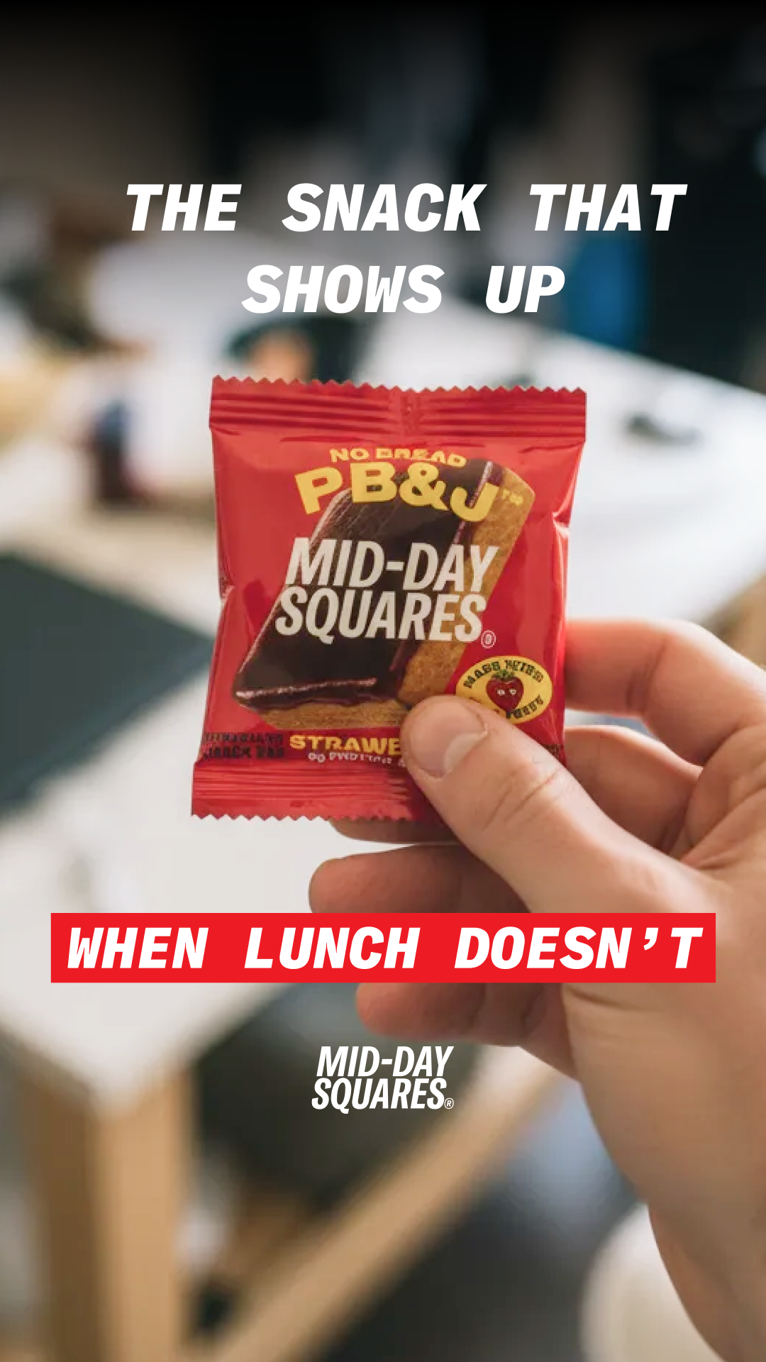 All the PB&J vibes. None of the bread.

Mid-Day Squares PB&J delivers that classic flavor with real fruit, protein, and fiber — no sandwich required.

Gluten-free, no seed oils, no fillers.

Just a smarter way to do PB&J