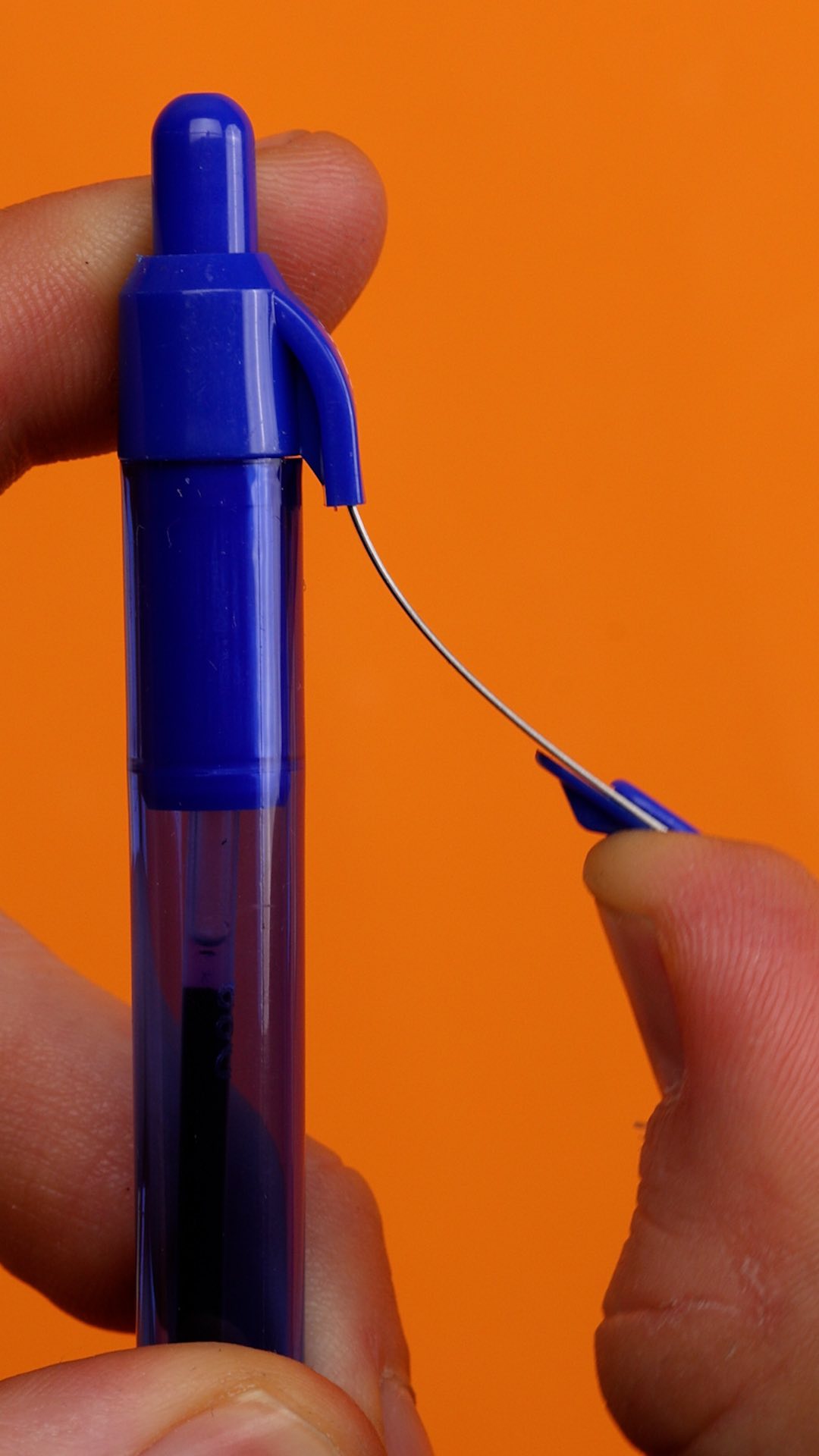 A solution for fidgeters.

A lot of pens are ruined if you mistakenly (or unconsciously) bend the clip past its elastic limit. It's especially problematic if you can't dissemble the parts.

We kept this in mind when desi