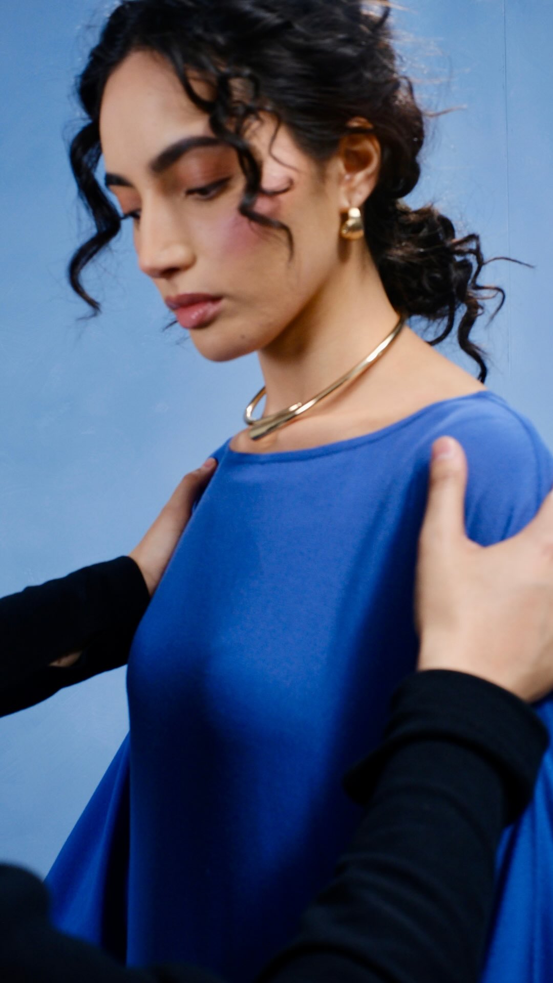 Teal done right. Resort SS26: Part Two is here —flowing, effortless, and available in multiple sizes and lengths for your perfect fit.