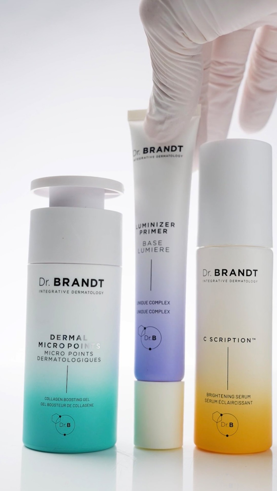 Your summer glow starts here!☀️✨

The Summer Edit Set is packed with our glow getting essentials:

💜 Dermal Micro Point — a collagen boosting treatment that helps smooth the look of fine lines and enhance absorption of y