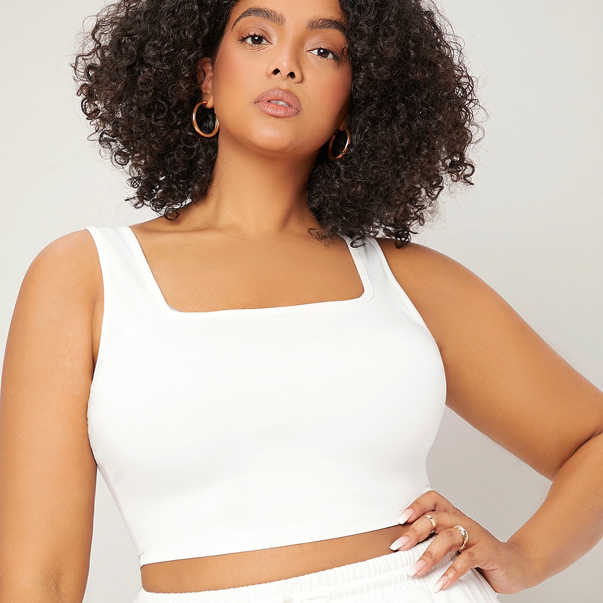 Discover hot women's trends at SHEIN, Discover new arrivals of trendy women's clothing