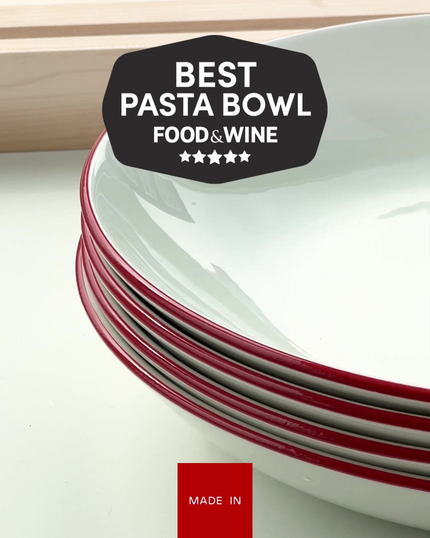 The Entrée Bowl is a chef’s favorite due to its versatility. You can plate hearty pasta dishes, colorful salads, and even luscious ice cream sundaes.