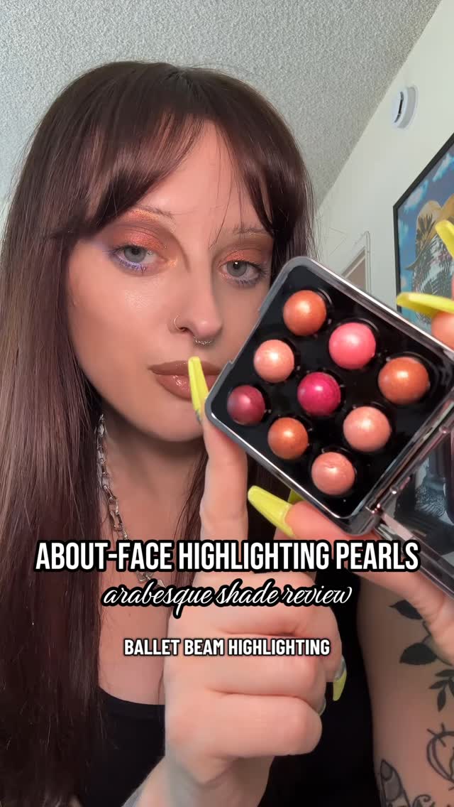 UGH GORG 😮‍💨 do you prefer it as a blush or highlight?? IMO i prefer the highlighted side ✨

the overall tone and shade of the mix of all nine pearls is undeniably gorgeous, but without a blush underneath it and an inten