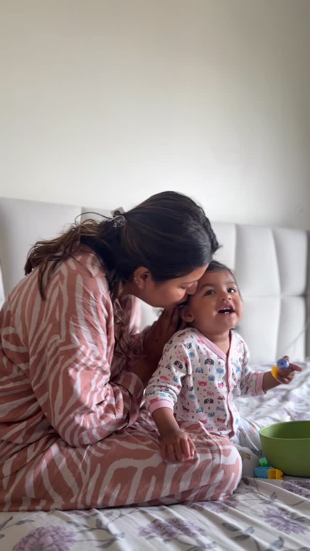 Bath time is her happy place — aur honestly mera bhi! 🛁🤍
Isliye maine switch kiya @mamaearth.in MilkySoft Head to Toe Wash pe.

Milk aur Oats ka goodness, Made Safe certified, zero toxins.
Ek hi wash — body bhi, hair bhi
