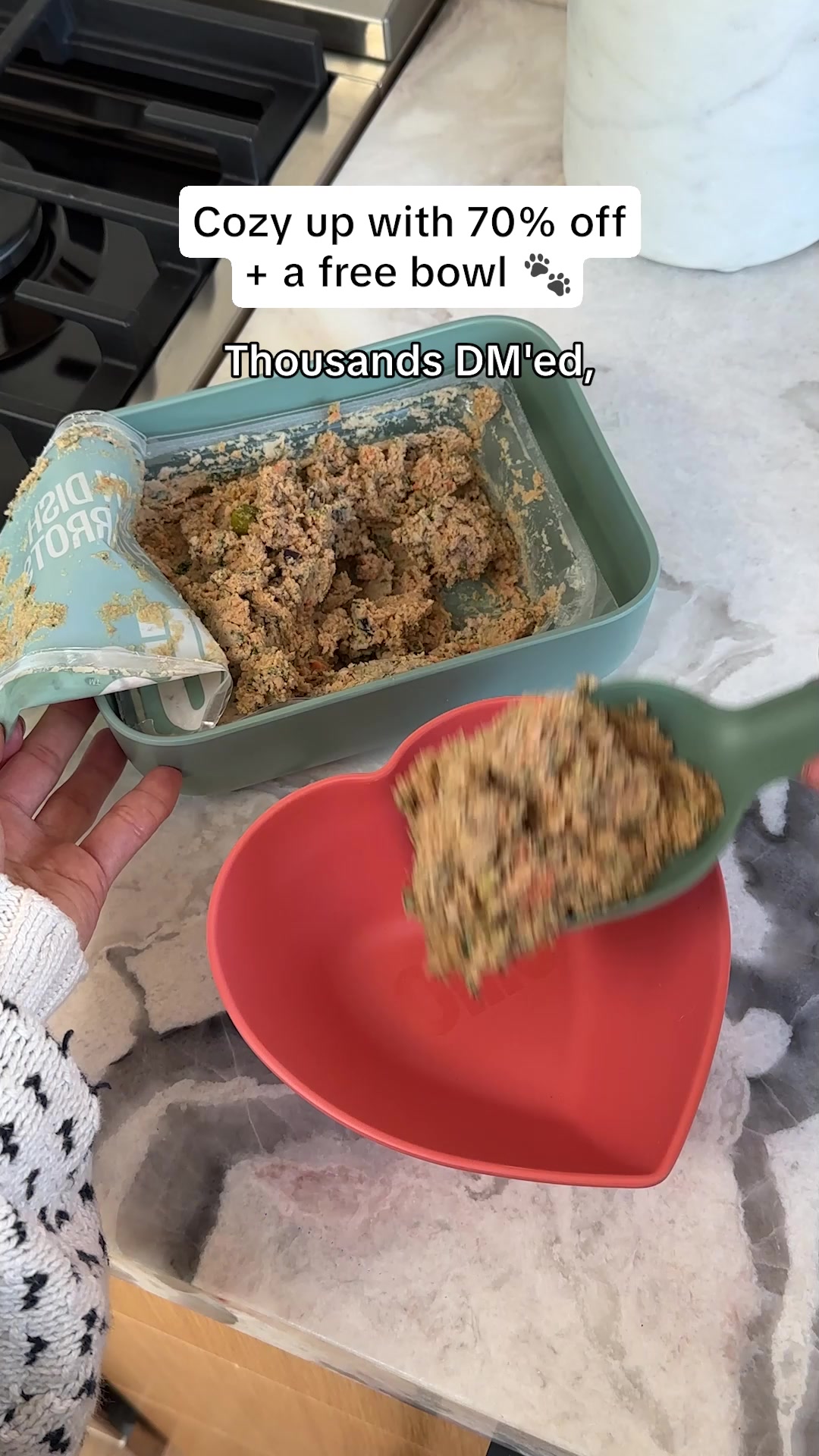 You love them like family. Now you can feed them like it too—with 70% OFF your first Ollie box and a free heart-shaped bowl 🐶❤️

🥩 Made with real, human-grade ingredients
🧑‍⚕️ Formulated with vet nutritionists
🐾 Designed