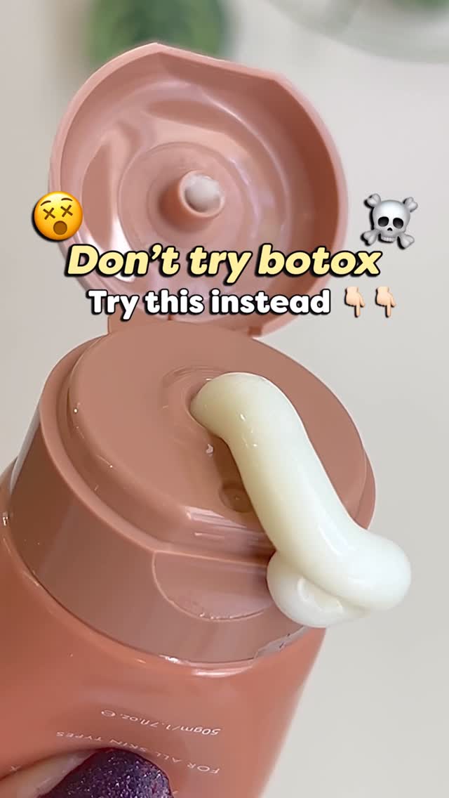 Started using this for early signs of ageing… ✨
Skin feels smoother, firmer & more plump every morning 🤍 @consciouschemistindia 
Comment for links 🔗 
.
.
anti ageing skincare, anti aging routine, skin firming skincare, f