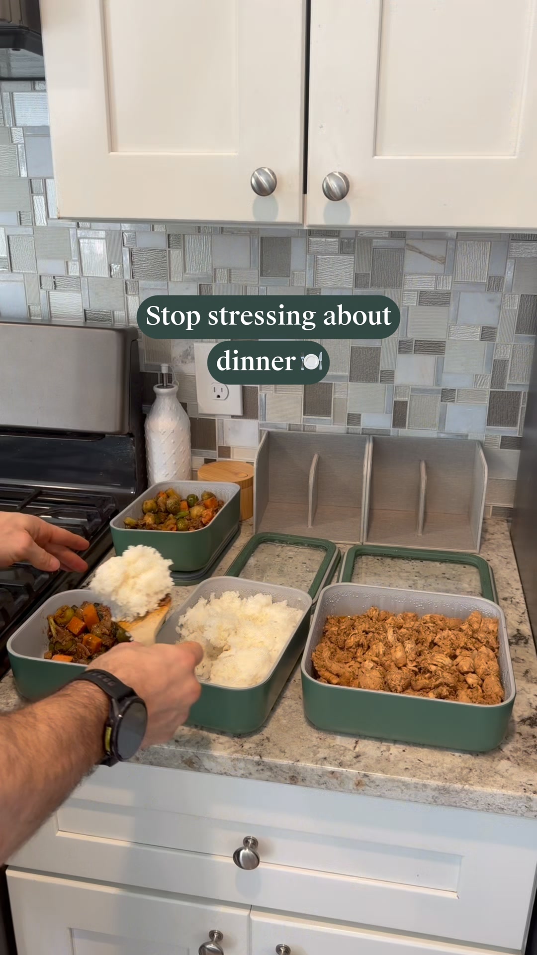 This year, I’m all about smart meal prep, and Caraway helps me cook healthy meals I actually want to stick with. There's a reason it's my go to kitchenware!