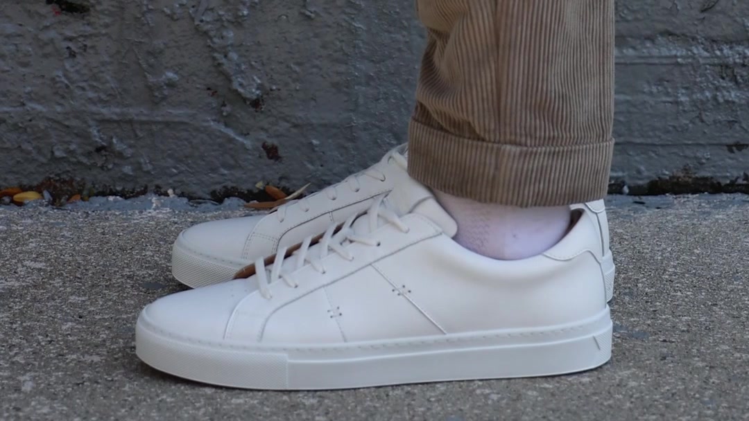 Meet The Royale 2.0. Designed in Brooklyn, Handcrafted in Portugal. Premium leather, timeless design, and comfort that lasts.