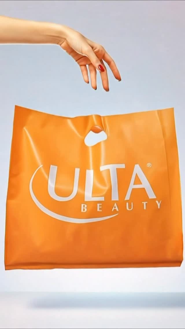Big news ✨ You can now shop Dr. Brandt Skincare on Ulta Beauty Marketplace online! 🛍️

Bring the doctor home with you and try our clinically inspired, results driven formulas with just a click away. From smoothing expres